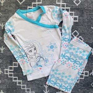 FREE Hanna Andersson Disney Frozen Elsa pajamas size 5